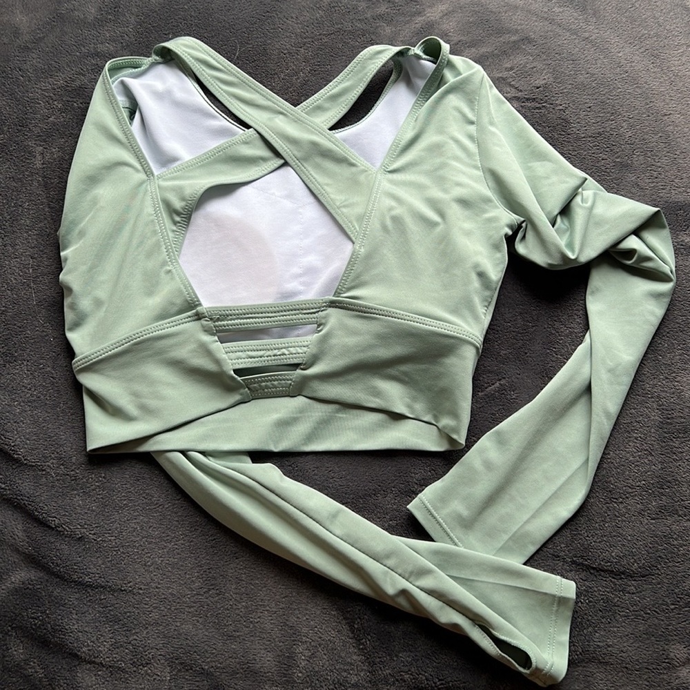 shein athletic long sleeve